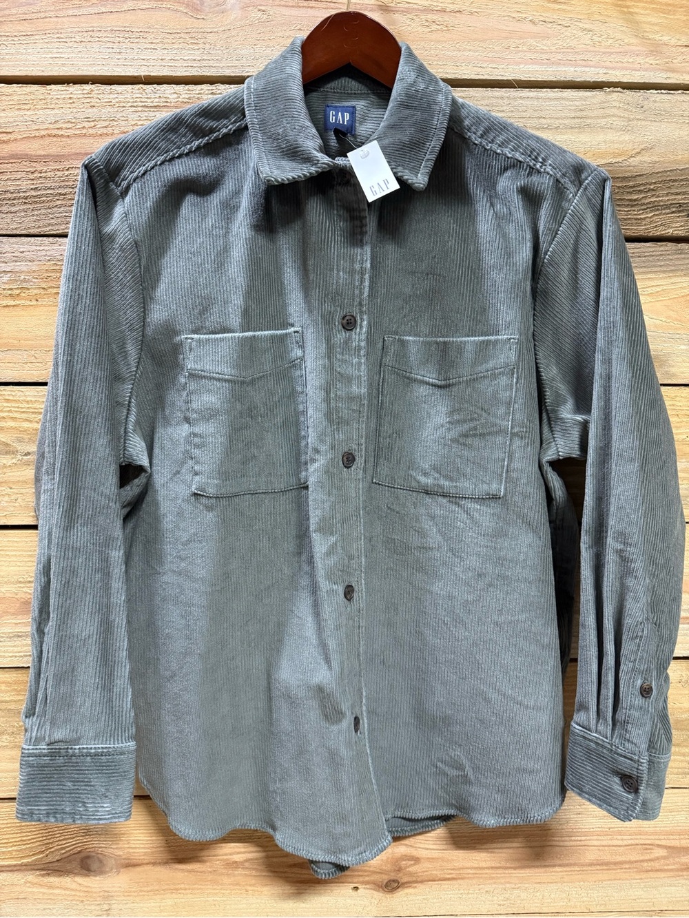 GAP Women’s Olive Green Corduroy Button-Down Collared Shirt, Size Medium